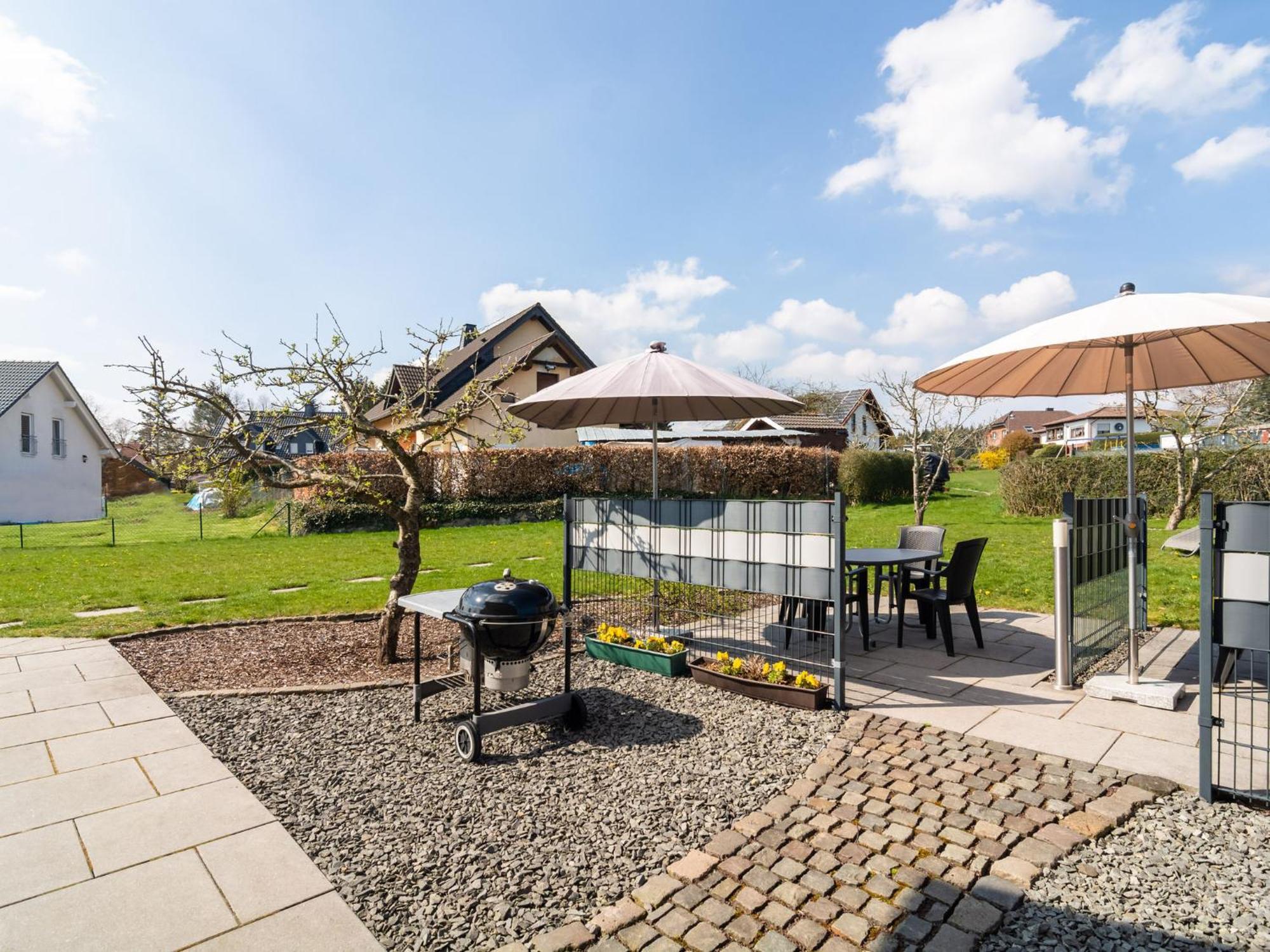 Lovely Modern Apartment With Private Terrace Ellscheid エクステリア 写真