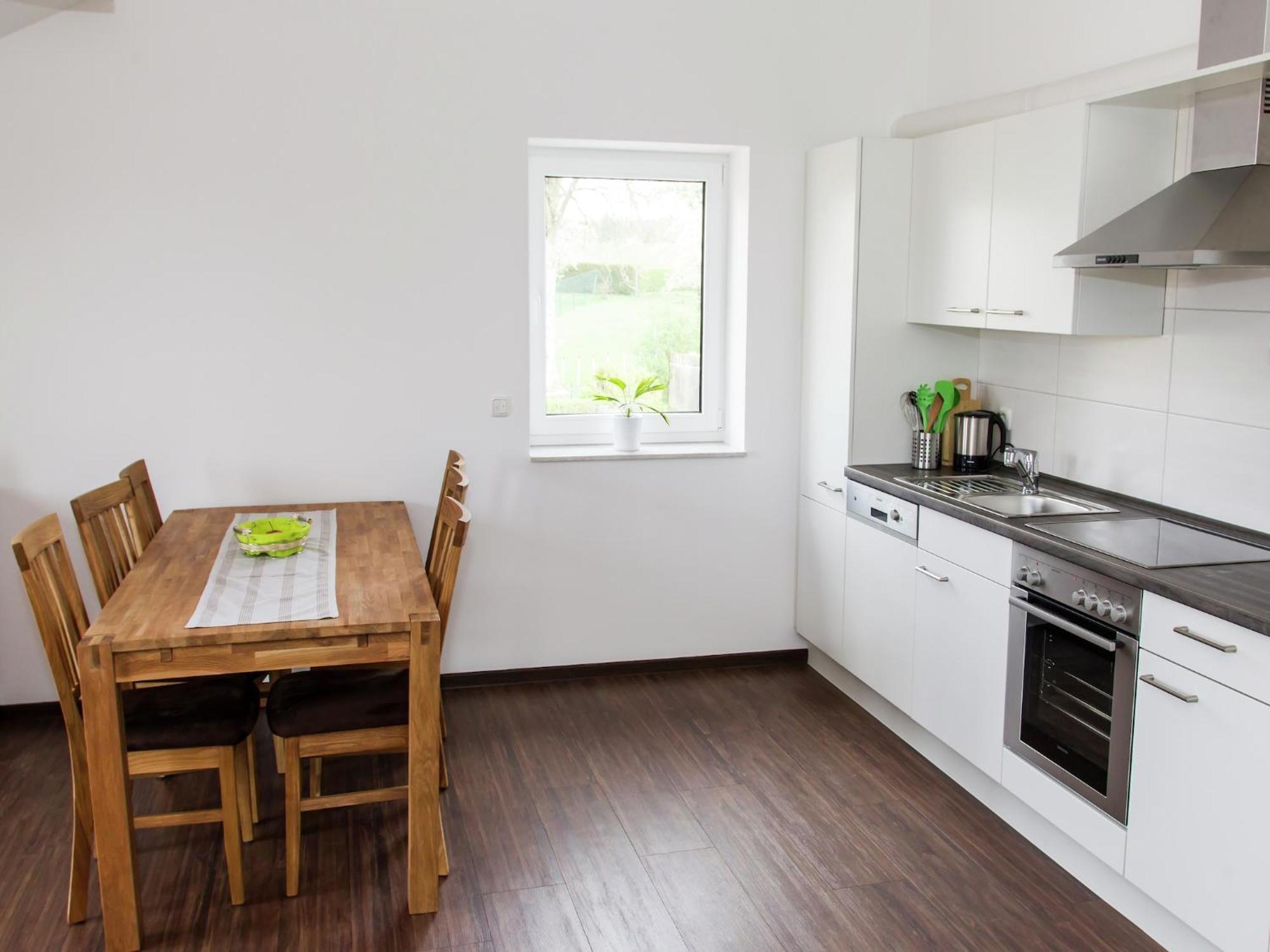 Lovely Modern Apartment With Private Terrace Ellscheid エクステリア 写真